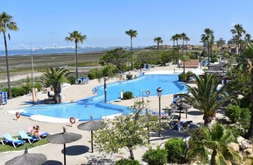 Centro Comercial Bahia Sur Apartment | Sonsoles Apartamentos Bahía Sur