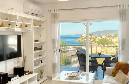 Bolnuevo Apartment | Sophie mit gemeinschaftlichem Pool by Interhome