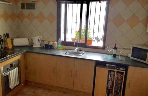 Casarabonela House | Spacious 1 bedroom apartment in the heart of Casarabonela