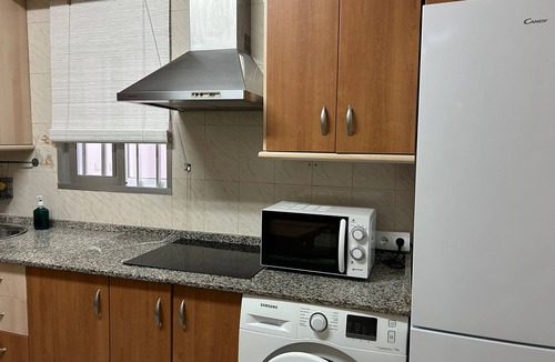 Conil de la Frontera City Center Apartment | Spacious apartment in the town centre