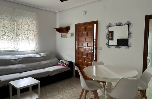 Conil de la Frontera City Center Apartment | Spacious apartment in the town centre