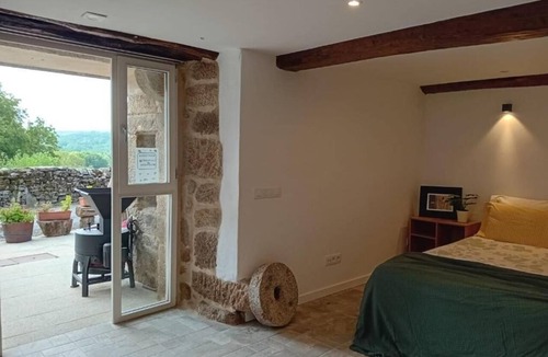 A Teixeira Apartment | Spacious apartment built in the traditional style