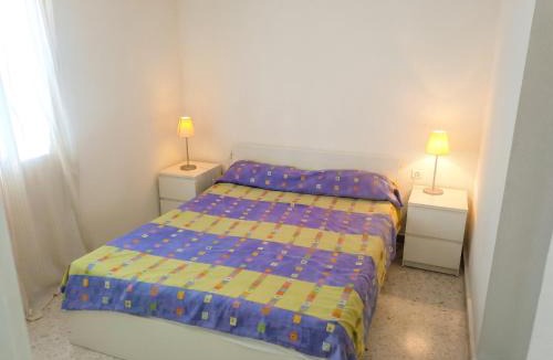 Isla Cristina Apartment | Spacious Apartment in Isla Cristina near Beaches, 115 m²