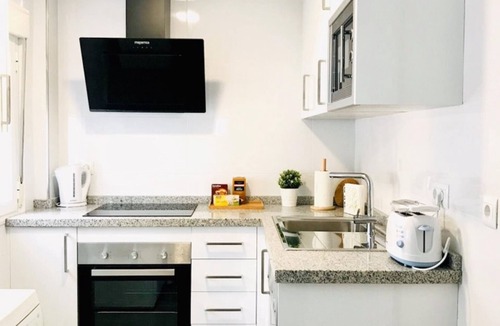 Los Tilos Apartment | Spacious apartment with terrace - Near Málaga city center