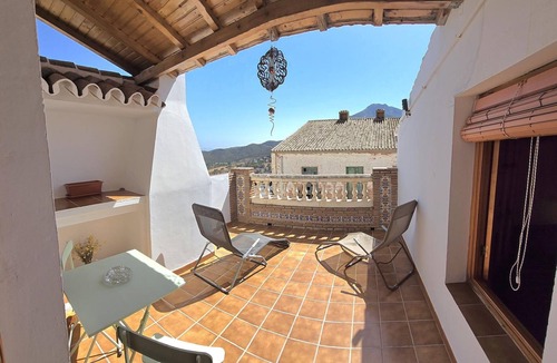 Carratraca Cottage | Spacious house in Carratraca with WiFi and air conditioning
