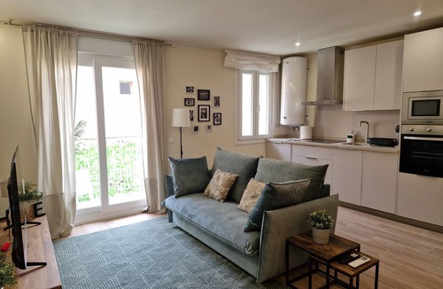 Capuchinos Apartment | Spacious, modern apartment located just outside the historic center.