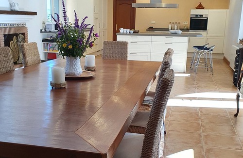 Arriate House | Spacious private villa with pool