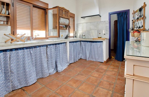 Villanueva del Rey House | Spacious vacation home with private outdoor pool.
