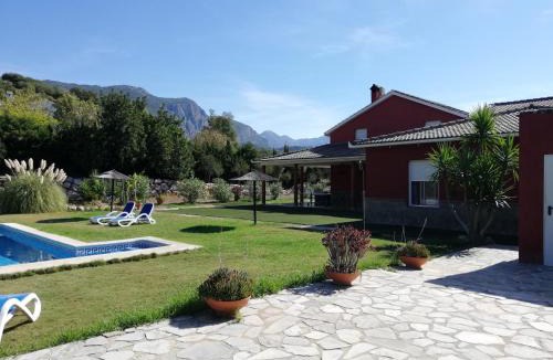 Ubrique Villa | Spacious Villa with Private Pool, Mountain View, in Ubriquea