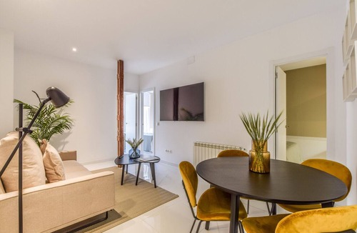Las Acacias Apartment | Spectacular design apartment with balcony