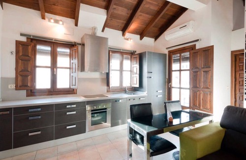 Albaicin Apartment | Spectacular penthouse with private terrace well communicated in the center of Granada