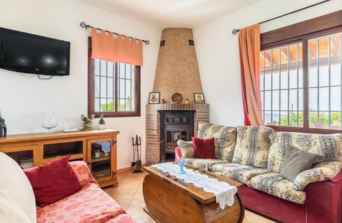 Sedella House | Spend the vacation in this inviting cottage in a beautiful location.