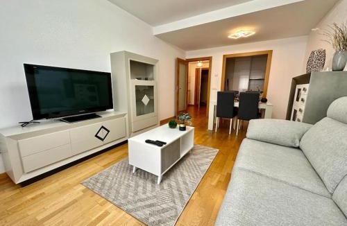 Haro Apartment | Studio 14 + garaje incluido. Nuevo, elegante, acogedor.