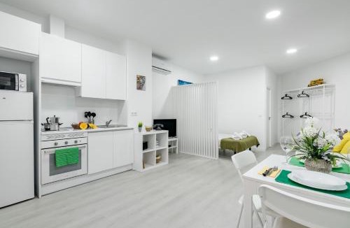 San Fernando de Henares Apartment | Studio New Complete 4 pax
