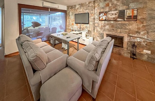 El Castillo de las Guardas House | Stunning Home In El Castillo De Las Gua