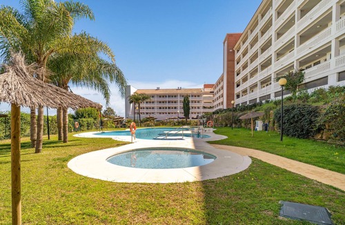 Puerto de la Duquesa Apartment | Stunning apartment in Manilva with WiFi
