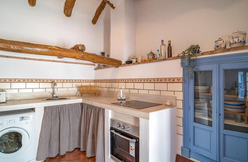 Villanueva de Algaidas House | Stunning home in Villanueva de Algaidas