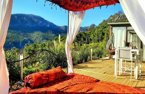 Casares House | Stunning Glass Suite with private plunge pool