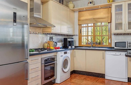 Canillas de Albaida House | Stunning home in Canillas de Albaida