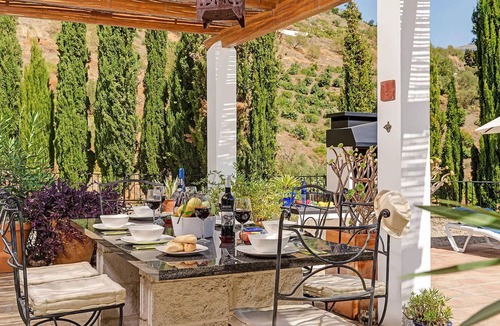 Canillas de Albaida House | Stunning home in Canillas de Albaida