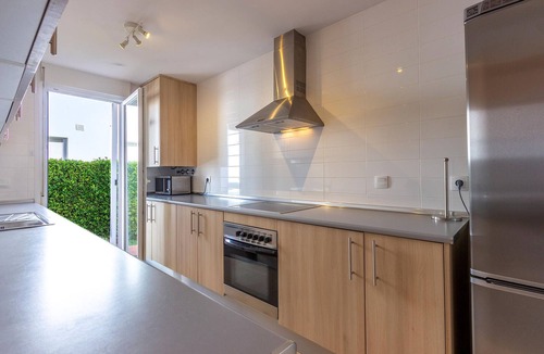 Alhama de Murcia House | Stunning home in Condado de Alhama with WiFi