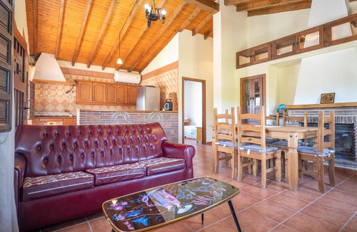 Almachar House | Stunning home in Almachar