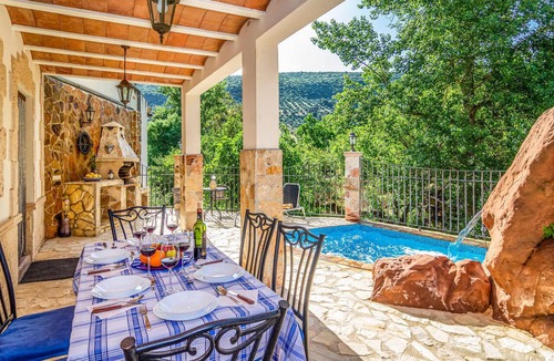 Rute House | Stunning home in Rute