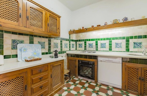 San Pedro House | Stunning private villa for 6 guests with private pool, WIFI, TV and terrace