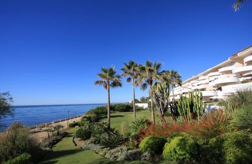 Buenas Noches Apartment | Stunning unobstructed 180 degree sea view apartment with 100 square meters terrace - Costa del Sol - Estepona