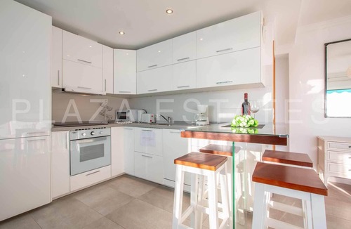 Nerja Apartment | Stunning views of the sea street Solana 5 Nerja