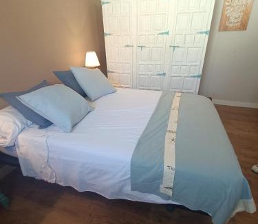 Aguadulce Villa | Stunning Villa in Aguadulce, Almería Private Pool 400 sqm area 800m Beach