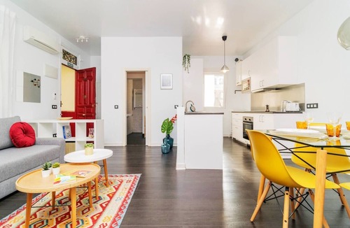 Embajadores Apartment | Stylish Apartment in the Center of Madrid