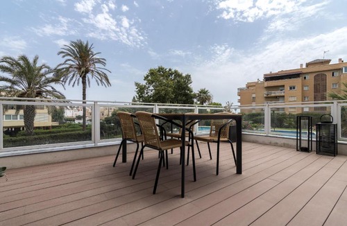 Guadalmar Apartment | Suite Homes Hesperides garden beach