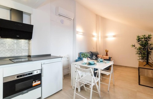 San Pedro Apartment | Suites Horno del Oro - Paseo de los Tristes 2