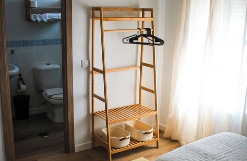 Hinojos Hostel | Suites Puerta Doñana