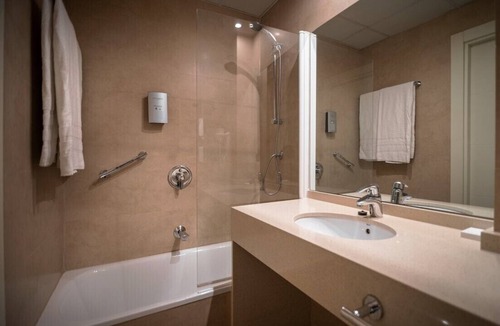 Moncloa - Arguelles Apartment | SUITES VIENNA PLAZA DE ESPAÑA