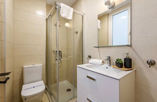 Ensanche Centro Apartment | Sunset Malaga Apartments - Somera