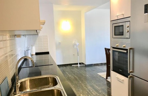 Fuengirola City Centre Apartment | Sunshine flat on the beach