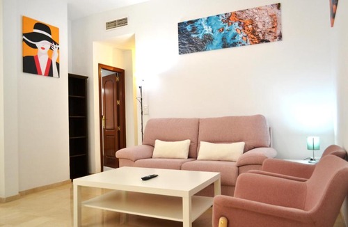 La Trinidad-San Juan y Todos los Santos Apartment | Sunshine los Angeles
