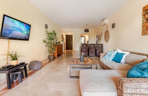 Buenas Noches Apartment | Superbe appartement cosy avec piscine proche plage