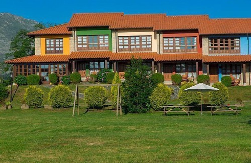 Llames de Pria Cottage | Superior rural house La Llosa - Guadamía beach for 4 people