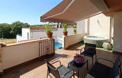 Jun House | Taurus 13