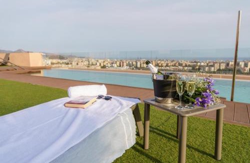 Hacienda Bizcochero Apartment | Teatinos Sky Garden II