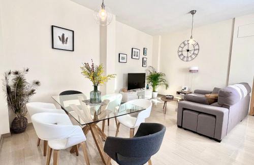 San Lorenzo Apartment | Teodosio Apartment FREE PARKING & CENTRAL AC