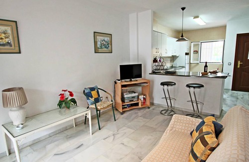Alhaurin de la Torre Apartment | TESS Apartamento Dodge Lauro Golf