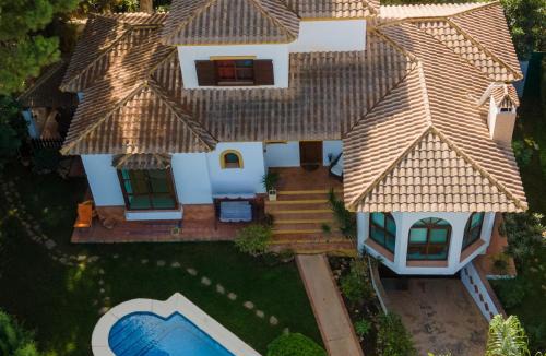 Alhaurin de la Torre Villa | TESS Villa Rio Nilo