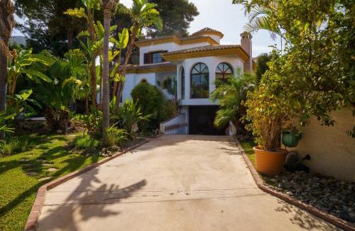 Alhaurin de la Torre Villa | TESS Villa Rio Nilo