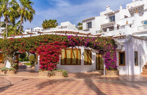Oasis del Capistrano Apartment | Tetuan 31 - El Oasis de Capistrano!
