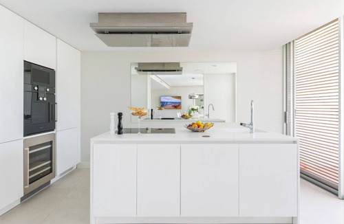 Estepona House | The Edge Estepona Luxury Frontline Beach Apartment