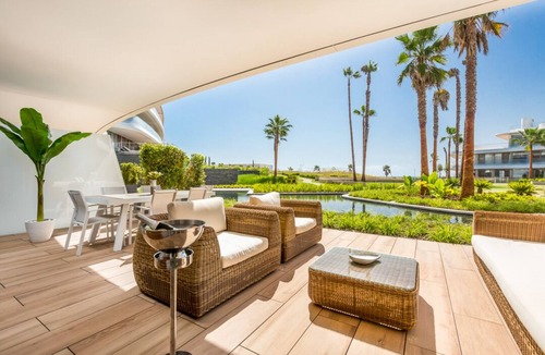 Estepona House | The Edge Estepona Luxury Frontline Beach Apartment